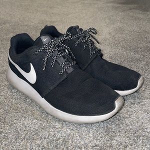 Women nike roches